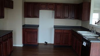 5th image of 1377 Lavender Dr