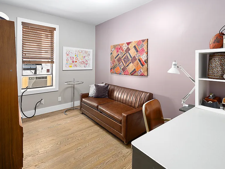 41 Clarkson Ave #4E — Photo 6