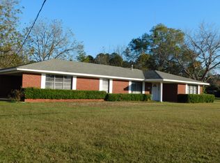 507 12th St NW, Springhill, LA 71075