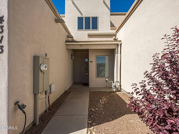 2nd image of 4313 Levante Dr