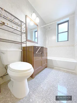 Rented by ZealEstate Group Inc | media 9