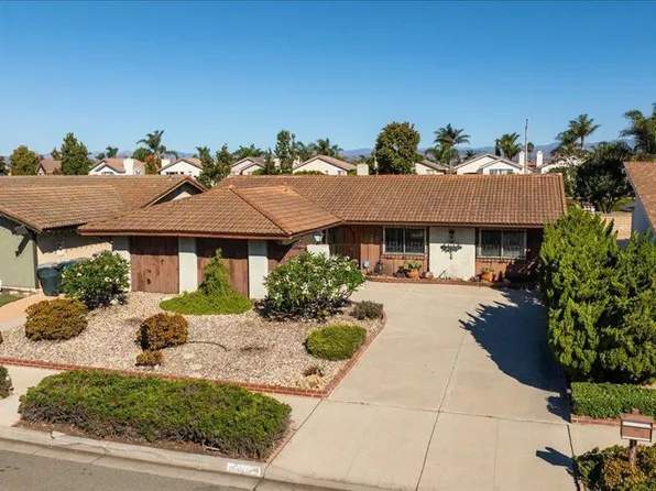 1351 Kumquat Pl, Oxnard, CA 93036