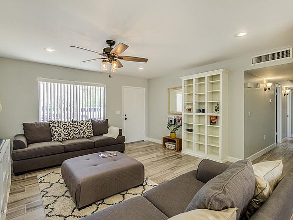 3rd image of 1008 S Fern Cir
