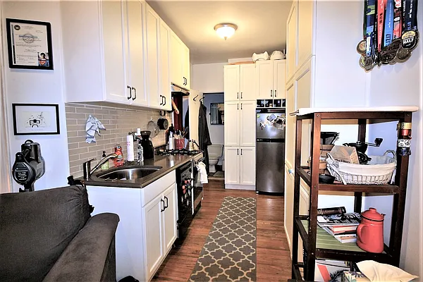 Rented by City Connections Realty | media 14