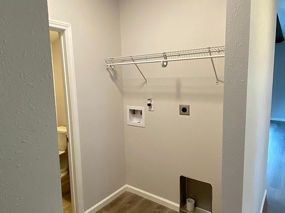 Washer and dryer connections