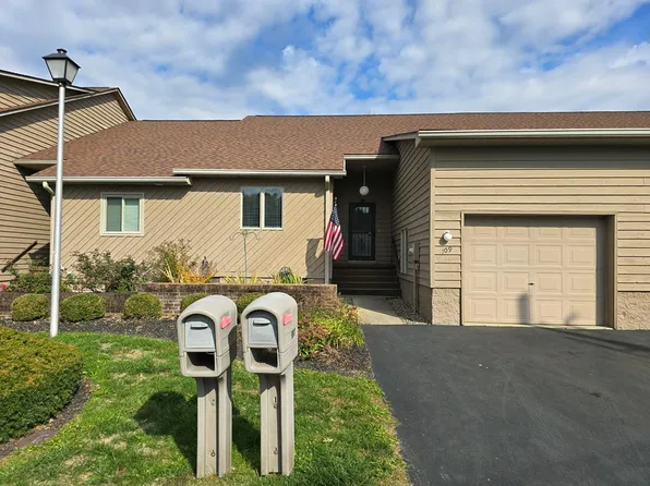 109 Pine Park Pl, Beckley, WV 25801