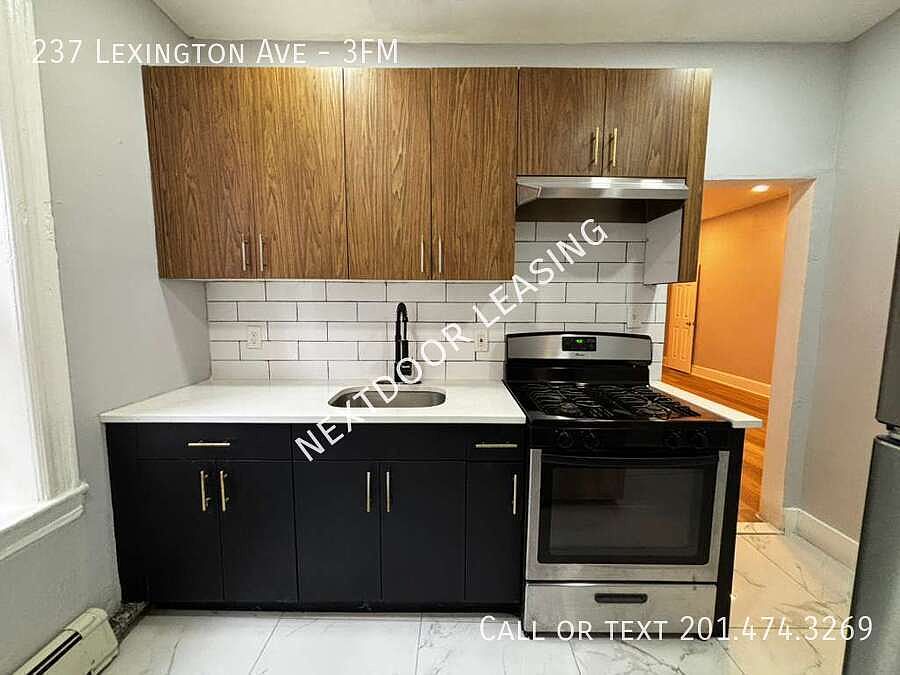 1st image of 237 Lexington Ave #3FM