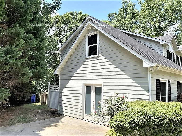 100 Pepperwood Dr — Photo 2