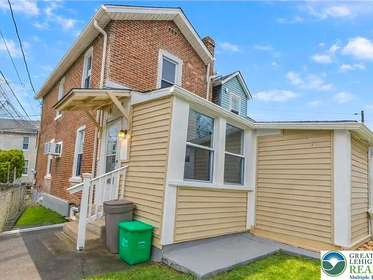 1014 Hoe St — Photo 11