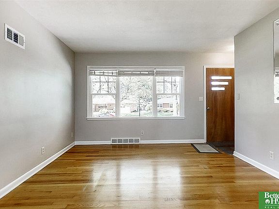 4th image of 4547 Hill Dr