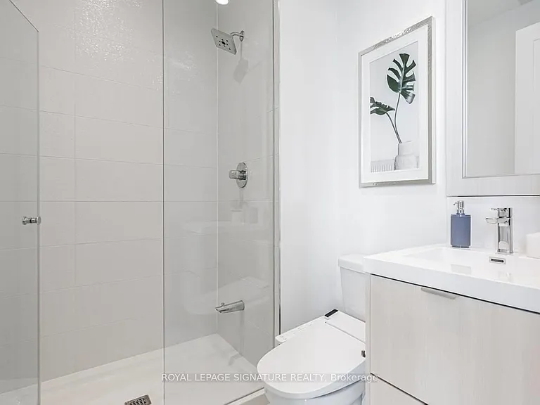 80 Vanauley St #415 — Photo 7