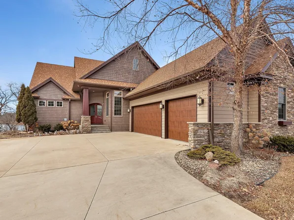 7423 River Bend Ct, Sauk Rapids, MN 56379