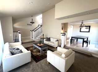 (Undisclosed Address), Foster City, CA 94404