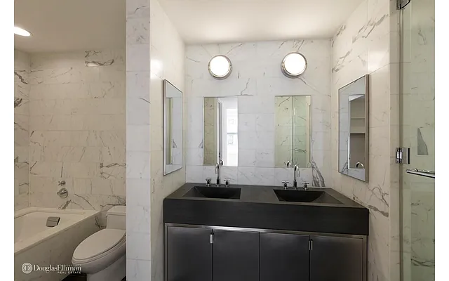 Rented by Douglas Elliman | media 23