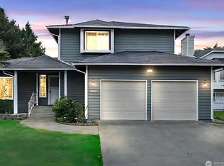 23819 14th Ave S, Des Moines, WA 98198