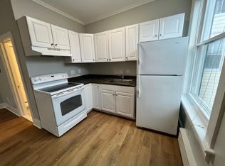 406 Main St APT 1, Ridgefield, CT 06877