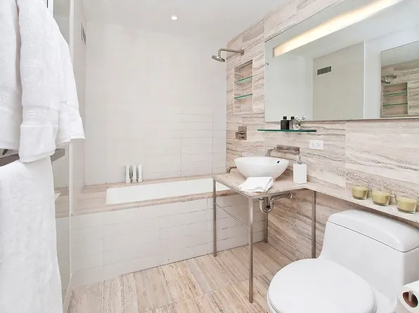 322 West 57th Street image 7 of 7