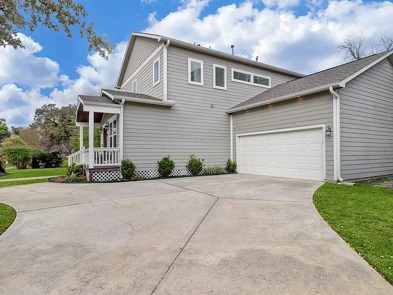 317 Telephone Rd — Photo 3