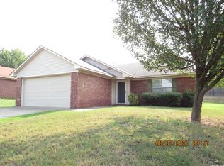 2110 Remington Rd, Conway, AR 72032