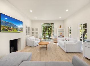 150 N Gardner St, Los Angeles, CA 90036