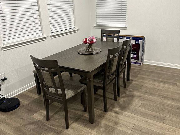 4th image of 2916 Tavern Dr #C