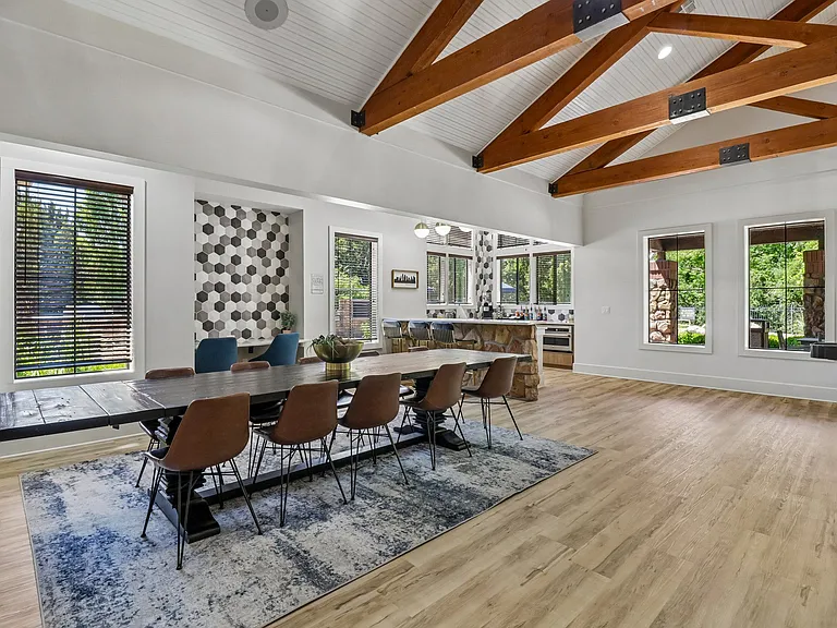 Riverstone Apartments — Photo 64