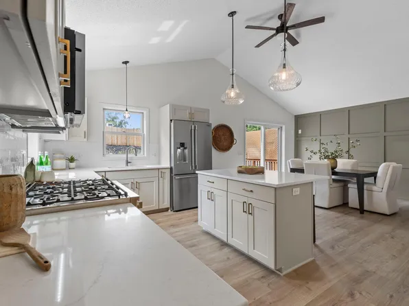 2628 Kentucky Ave S, Saint Louis Park, MN 55426