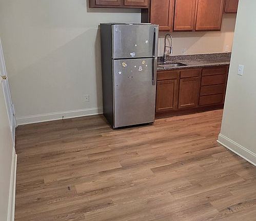 3rd image of 5201 Sheriff Rd NE APT 304