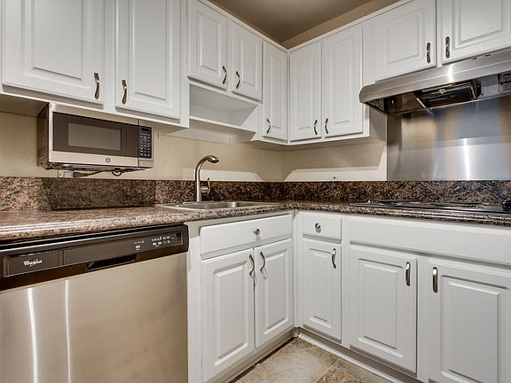 4th image of 3415 W End Ave #D-510