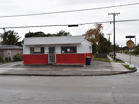 5th image of 2211 Avenue E