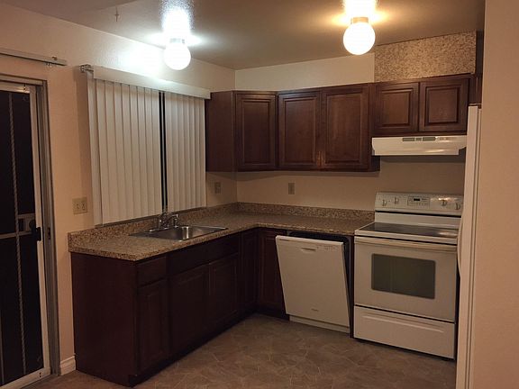 5th image of 6085 Daisy Ave