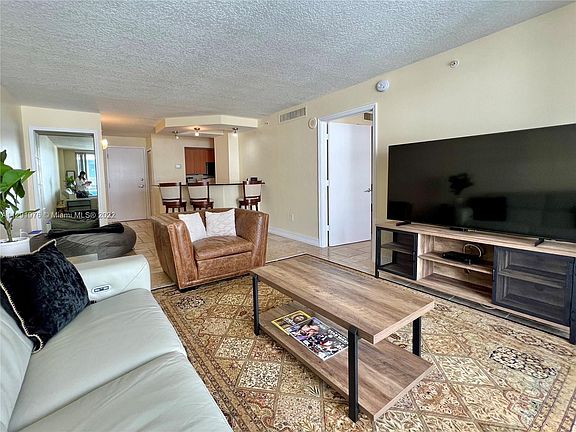4th image of 6917 Collins Ave APT 1508