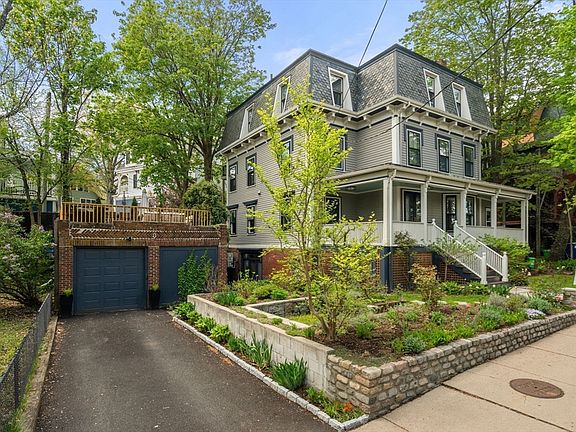 2nd image of 14 Gordon St