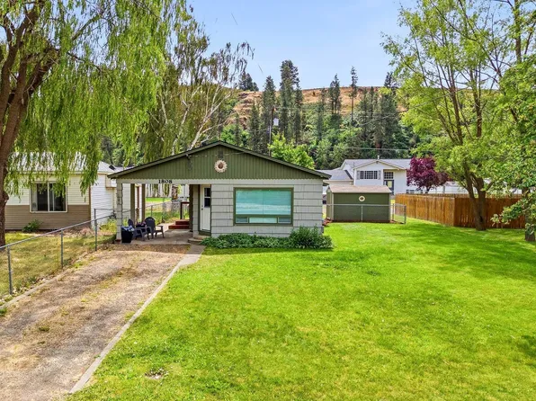 1808 Cedar St, Colfax, WA 99111