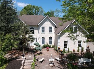 44 Aster Ct, Belle Mead, NJ 08502