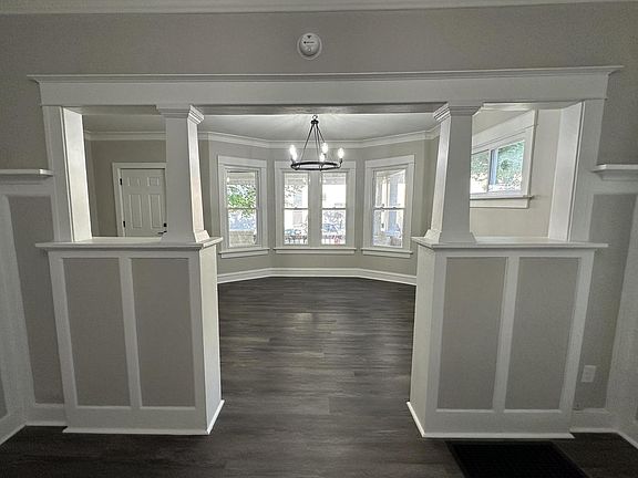 4th image of 2525 N 44th STREET