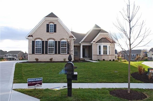 1st image of 4935 Waterhaven Dr