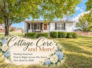1070 Bliss St, Centerton, AR 72719