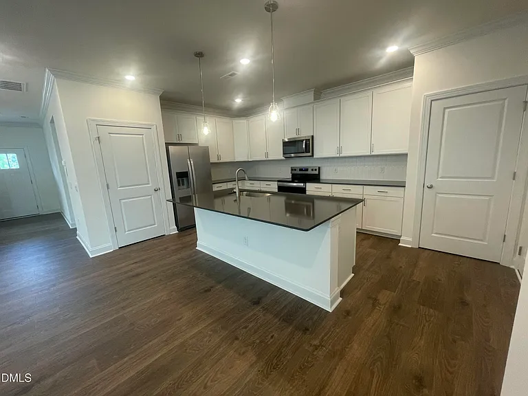 518 Dorset Stream Dr — Photo 6
