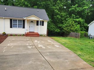 606 North St #B, Belmont, NC 28012