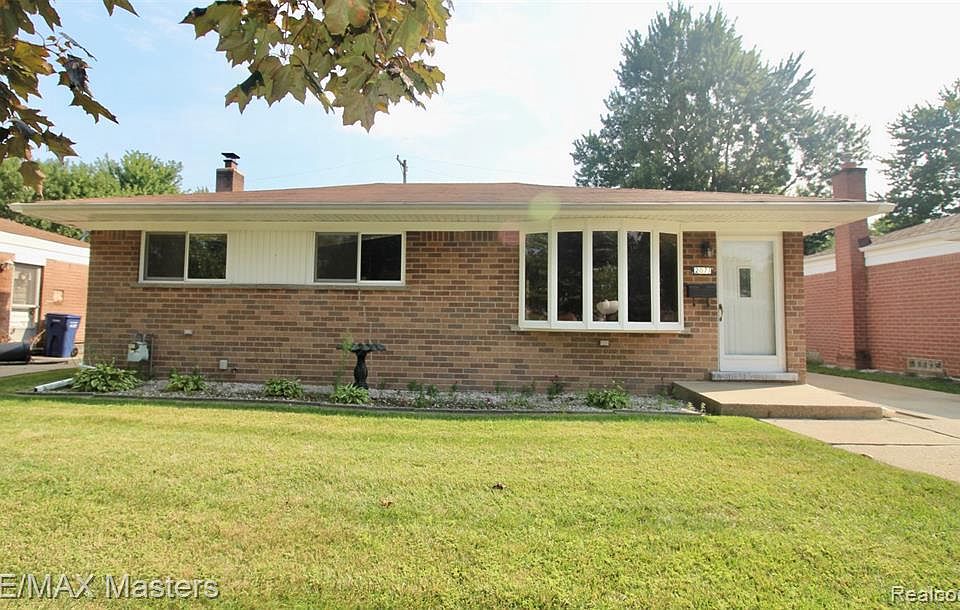 1st image of 2071 Pagel Ave