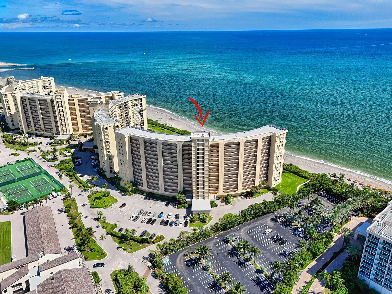 2 bed, 2.0 bath, 1170 sqft, $7,500 — Photo 2