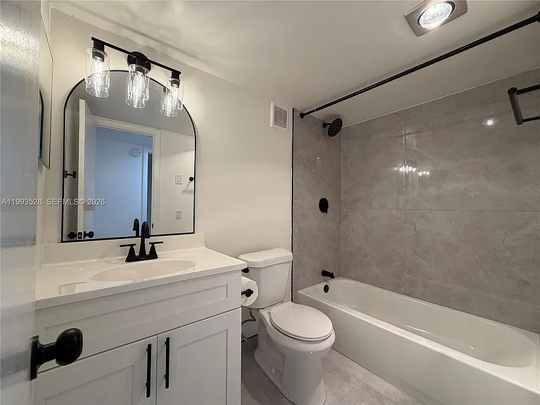 400 Commodore Dr #101 — Photo 16
