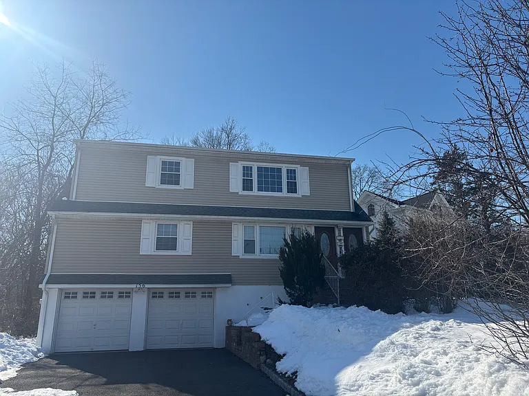 156 Bank St #2 — Photo 1