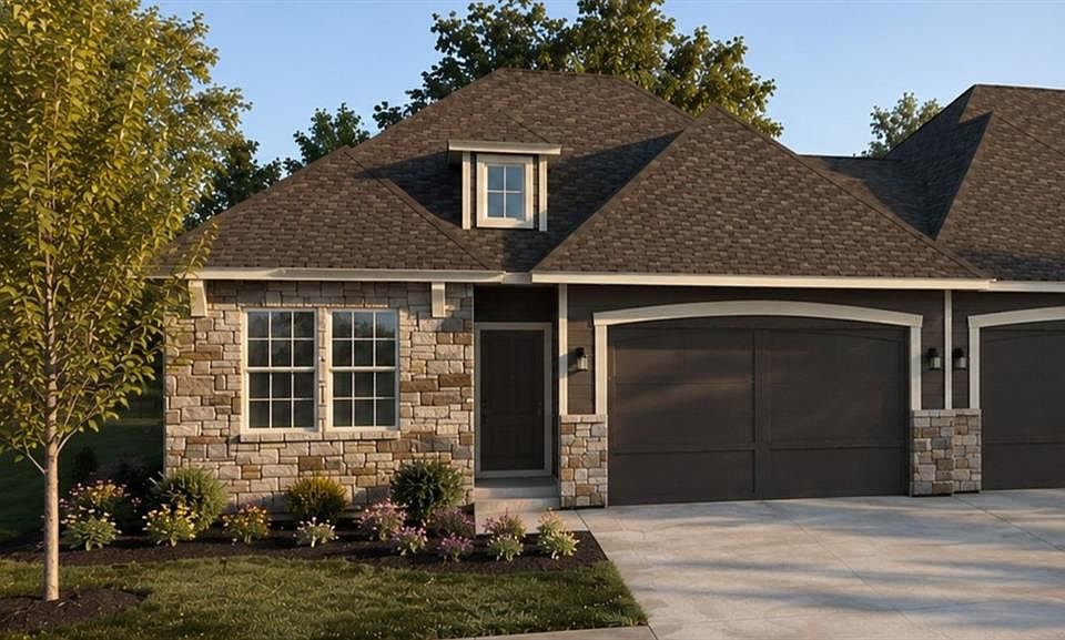 1st image of 214 Ironwood Dr