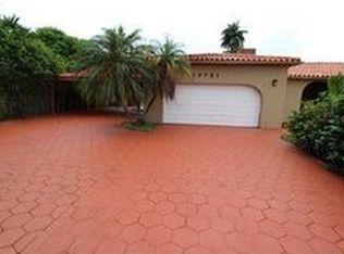 13721 NE 1st Ave, Miami, FL 33161