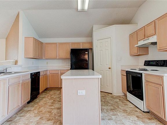 4th image of 10244 Eureka Springs Ct