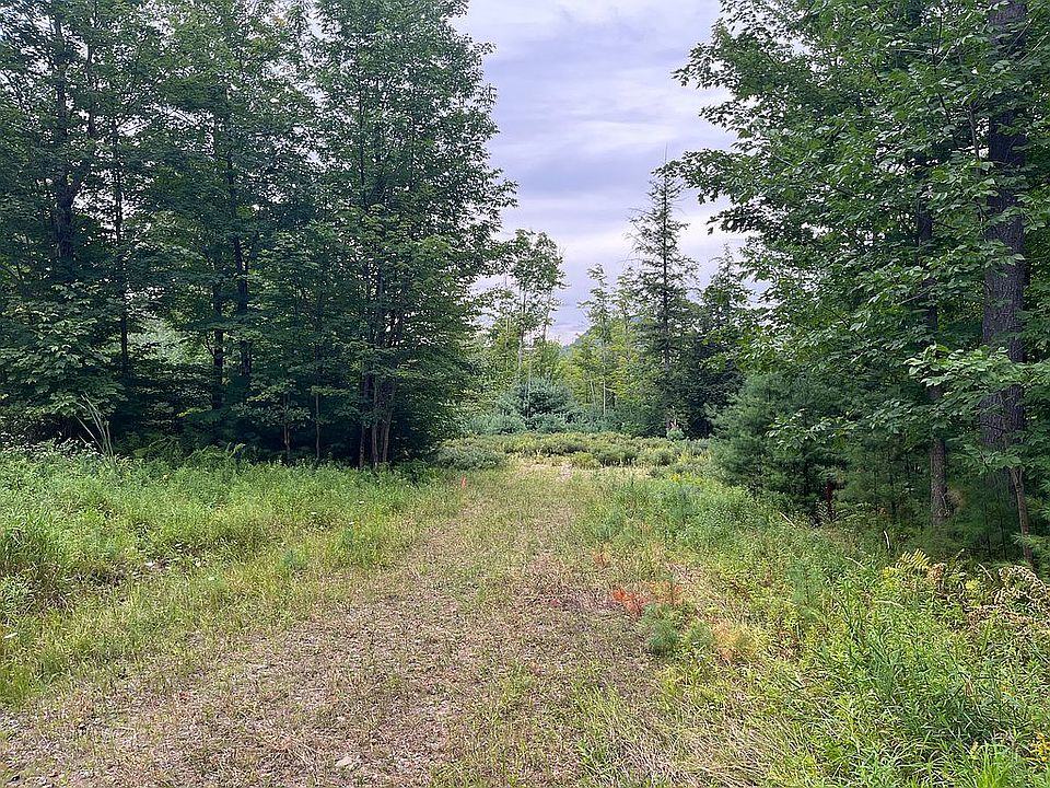 2nd image of 298 Bowen Hill Rd
