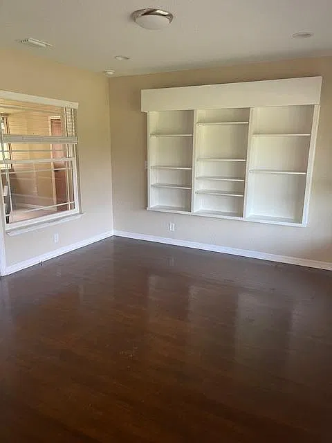 3 bed, 1.5 bath, 1482 sqft, $1,795 — Photo 4