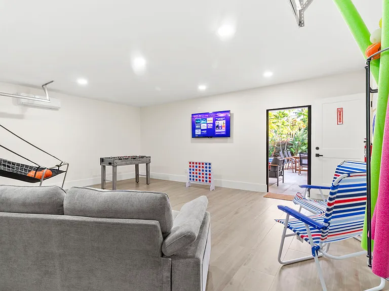 3540 NE 28th Ave — Photo 24